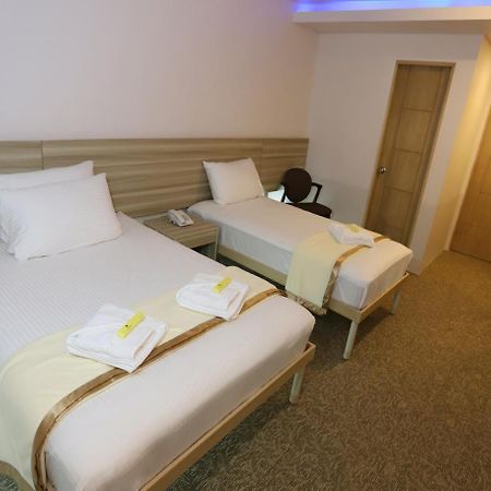 1010 Hotel Muntinlupa City Dış mekan fotoğraf